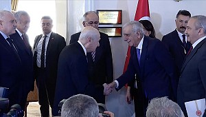 Devlet Bahçeli, DEM Parti heyetiyle görüştü